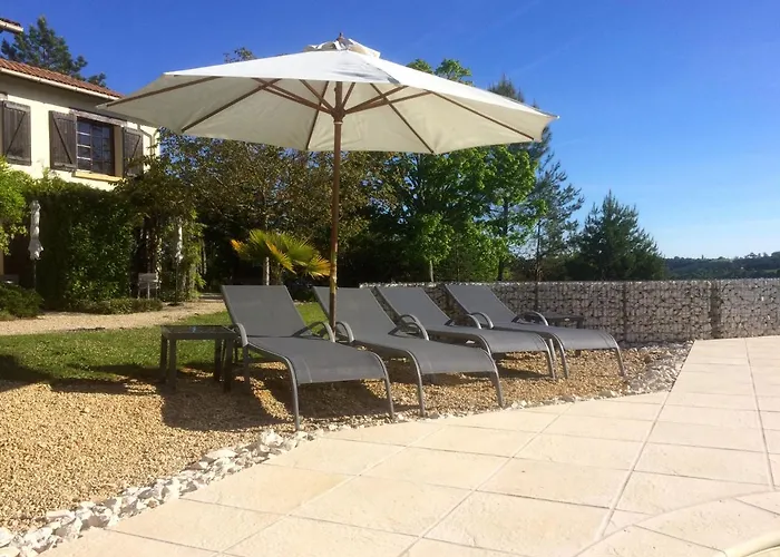 Les Trois Collines Bed & Breakfast Saint-Cybranet